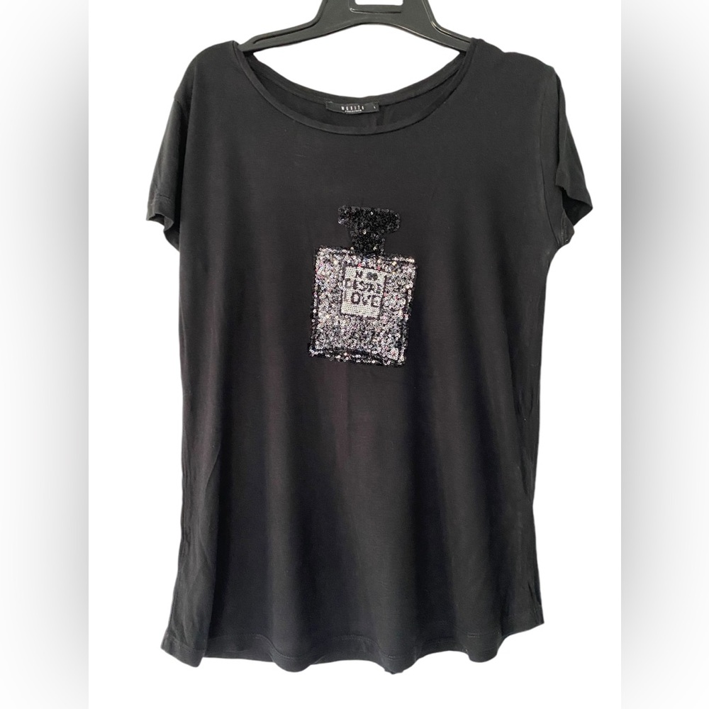 Black Boujee T-shirt Embroidered with Sequins Perfume Bottle Design - Size L